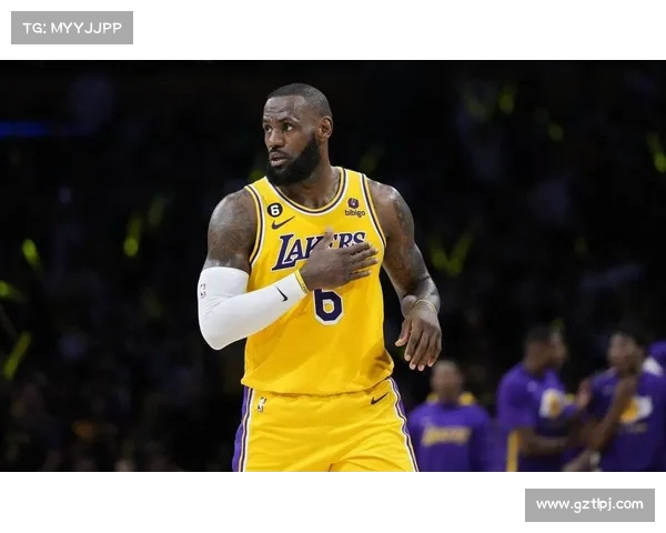 湖人队的胜利:LeBronJames带领球队展现强大实力 湖人队的胜利:LeBronJames带领球队展现强大实力